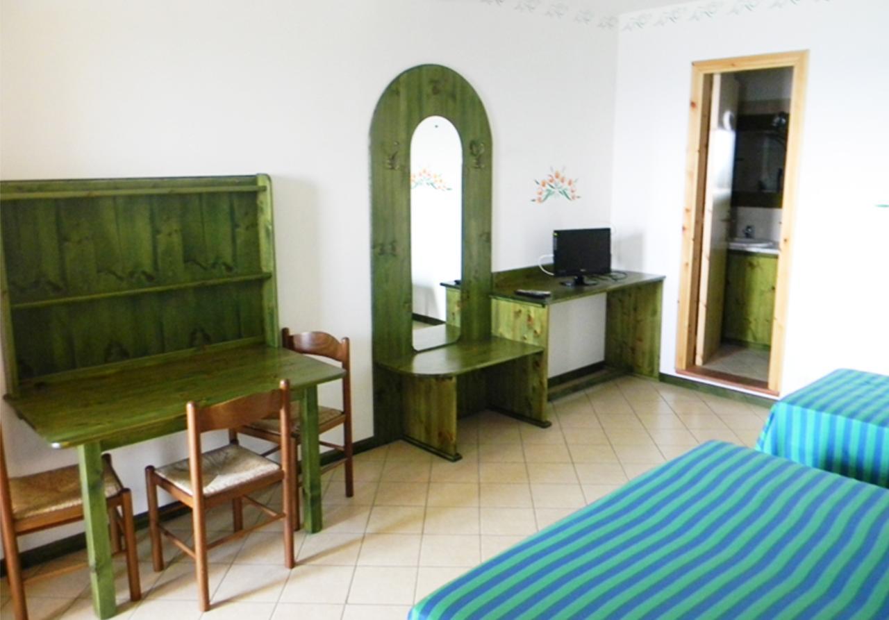 Residence Letojanni Taormina Esterno foto