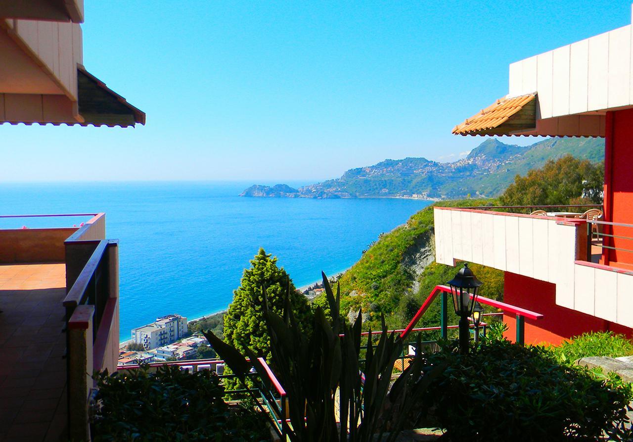 Residence Letojanni Taormina Esterno foto