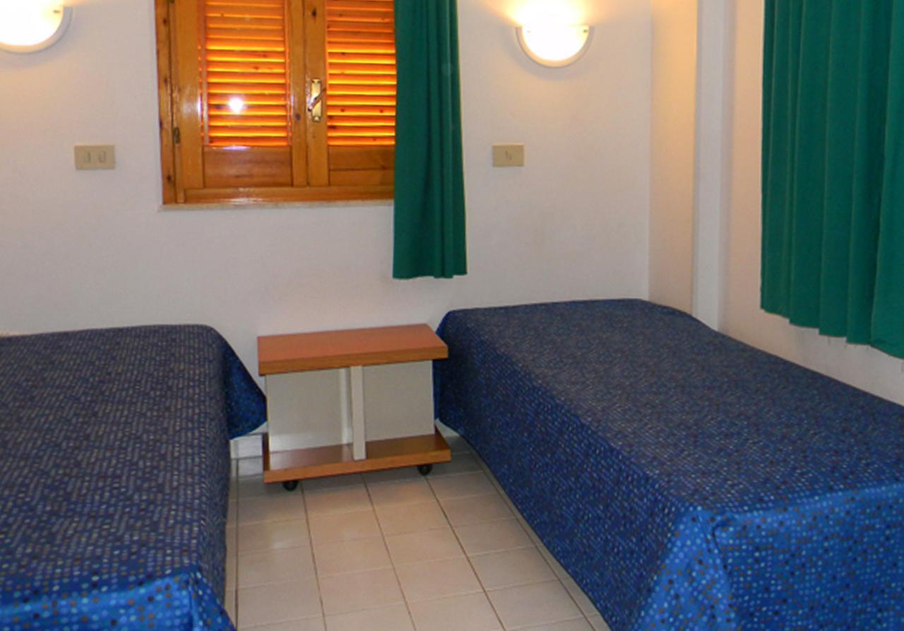 Residence Letojanni Taormina Esterno foto