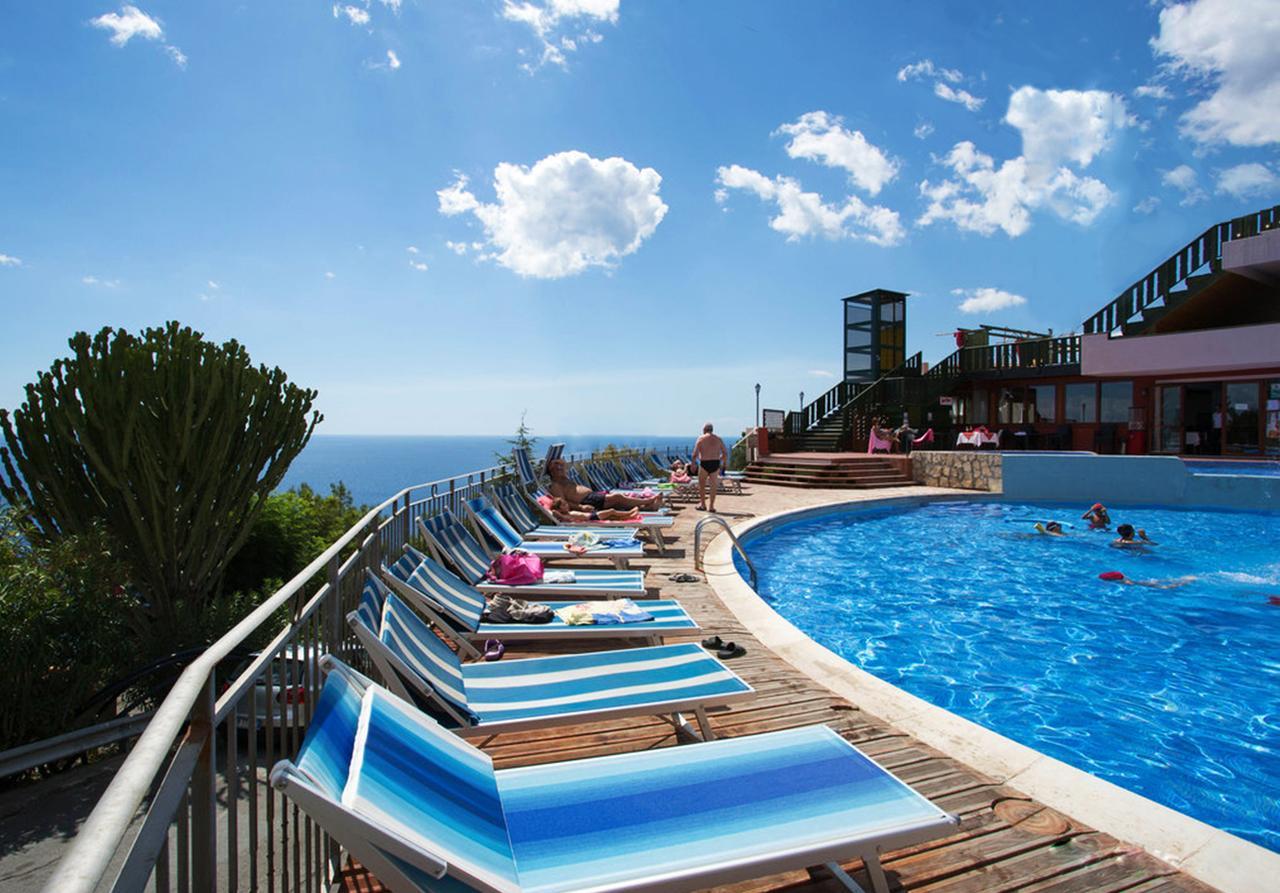 Residence Letojanni Taormina Esterno foto